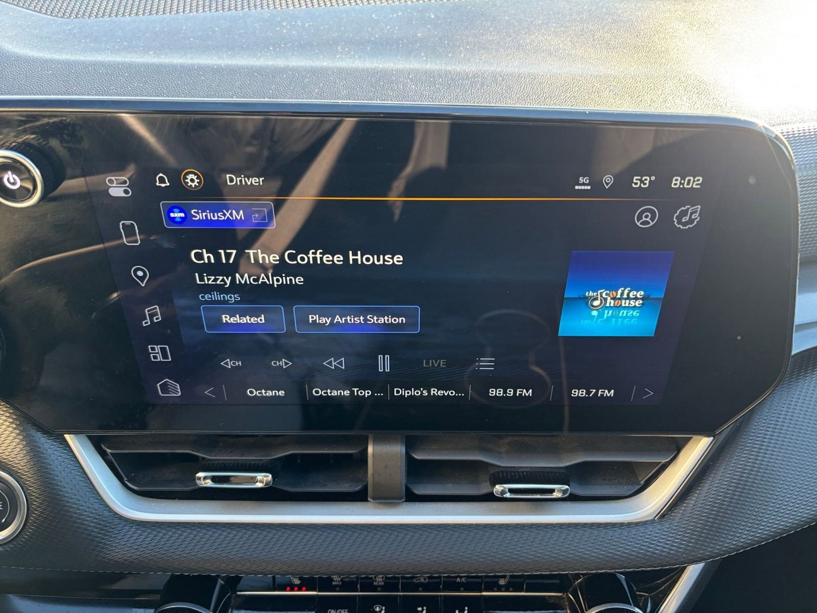 Thumbnail: 2025 Chevrolet Equinox - 21