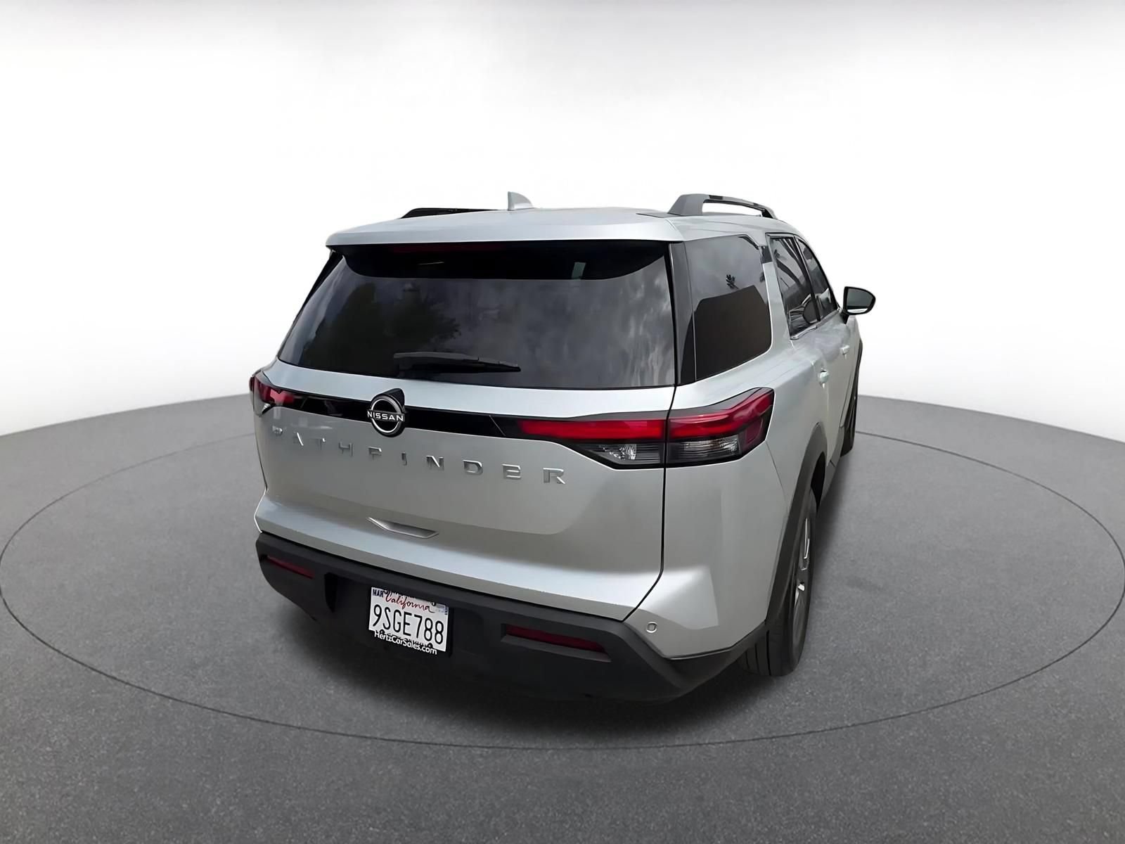 Thumbnail: 2025 Nissan Pathfinder - 15