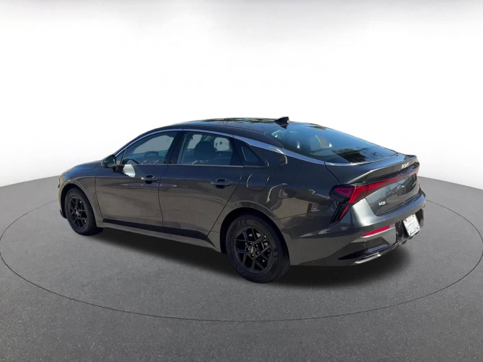 Thumbnail: 2025 Kia K5 - 10