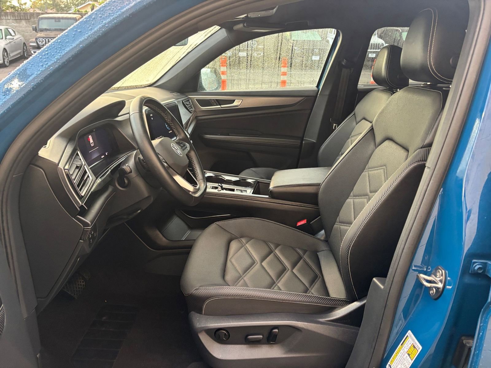 Thumbnail: 2025 Volkswagen Atlas - 27