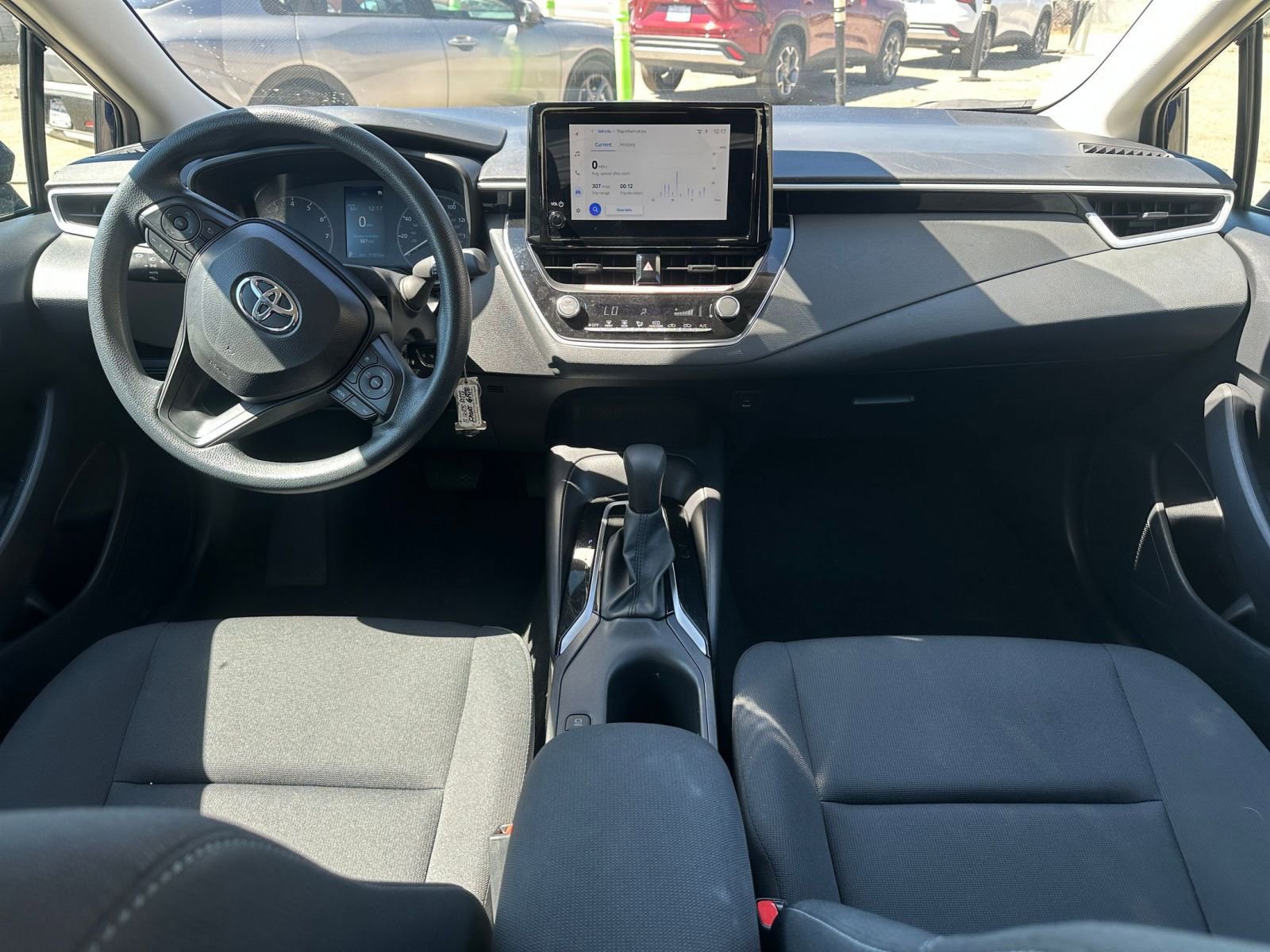 Thumbnail: 2025 Toyota Corolla - 31