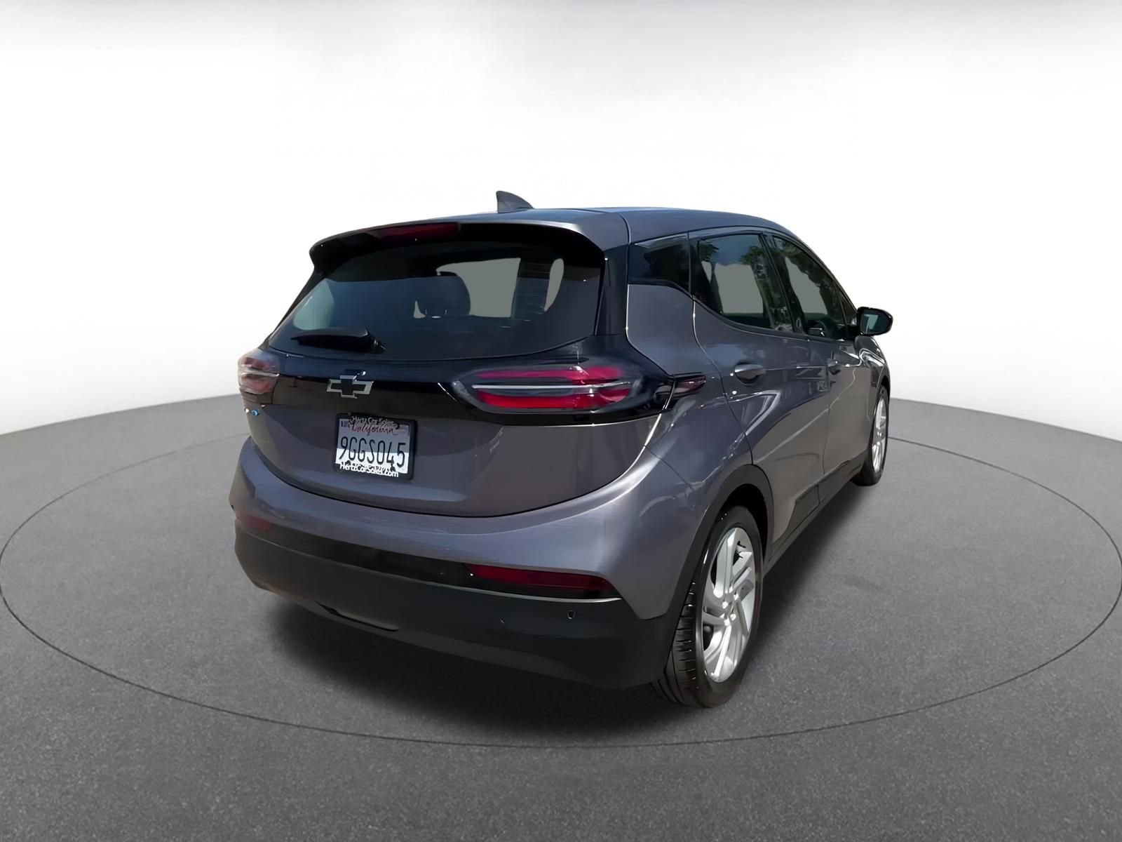 Thumbnail: 2023 Chevrolet Bolt EV - 14