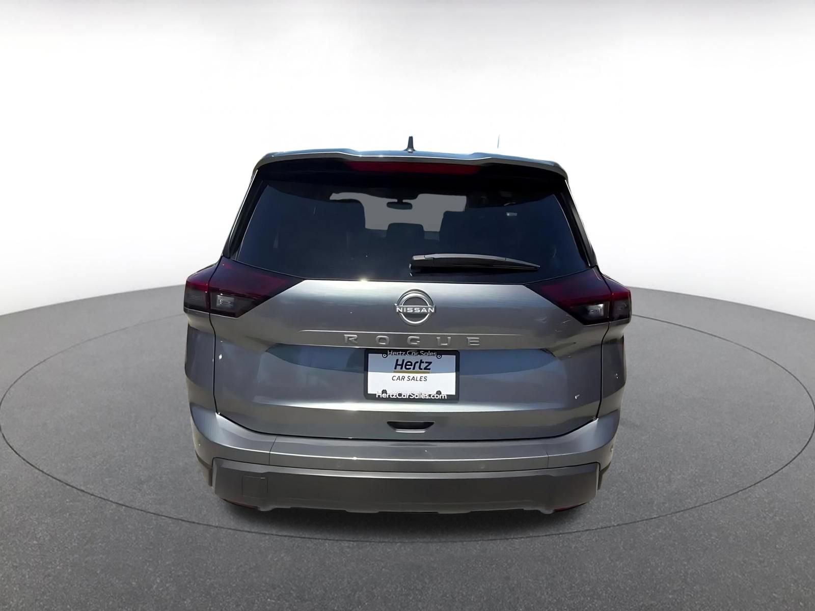 Thumbnail: 2025 Nissan Rogue - 10