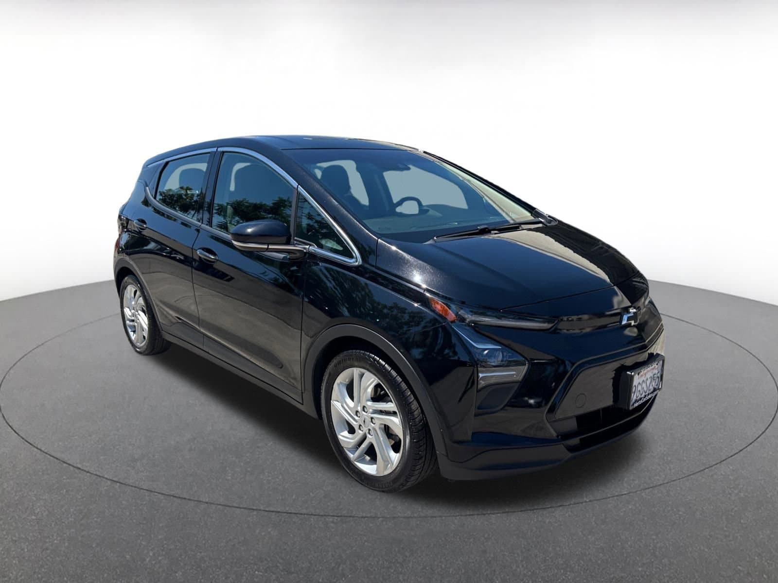 Thumbnail: 2023 Chevrolet Bolt EV - 1