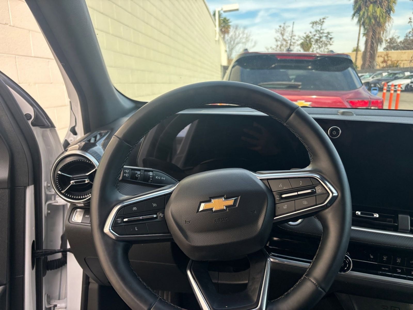 Thumbnail: 2025 Chevrolet Equinox - 34