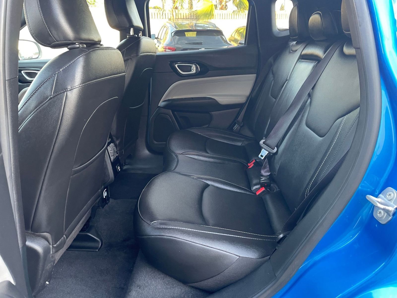 Thumbnail: 2025 Jeep Compass - 27