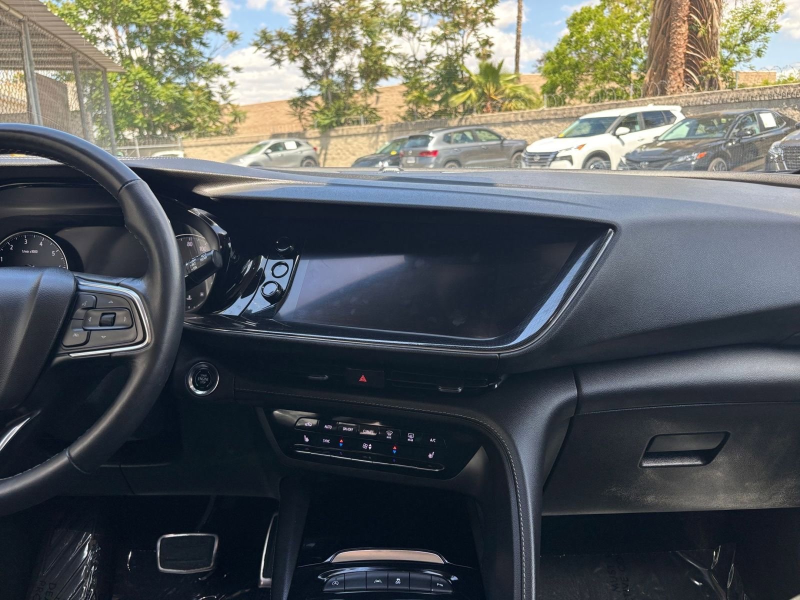 2023 Buick Envision Essence 18