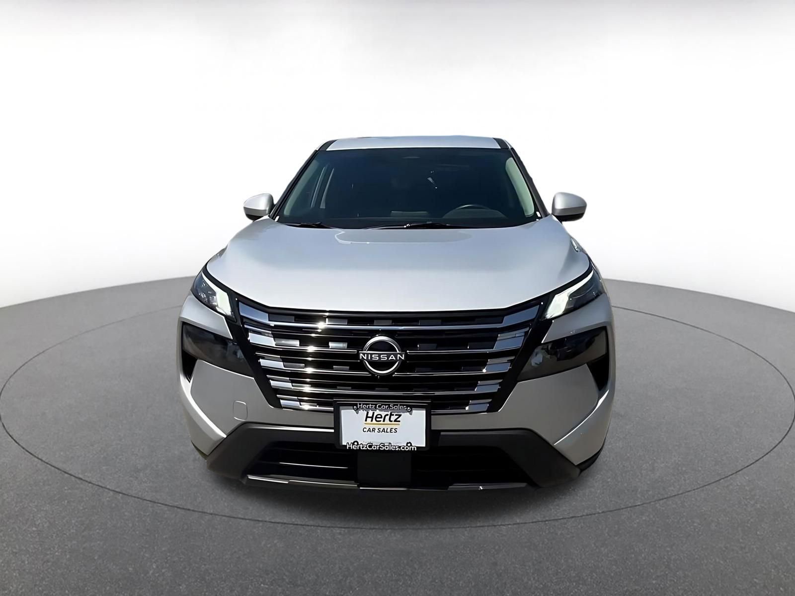 Thumbnail: 2025 Nissan Rogue - 4