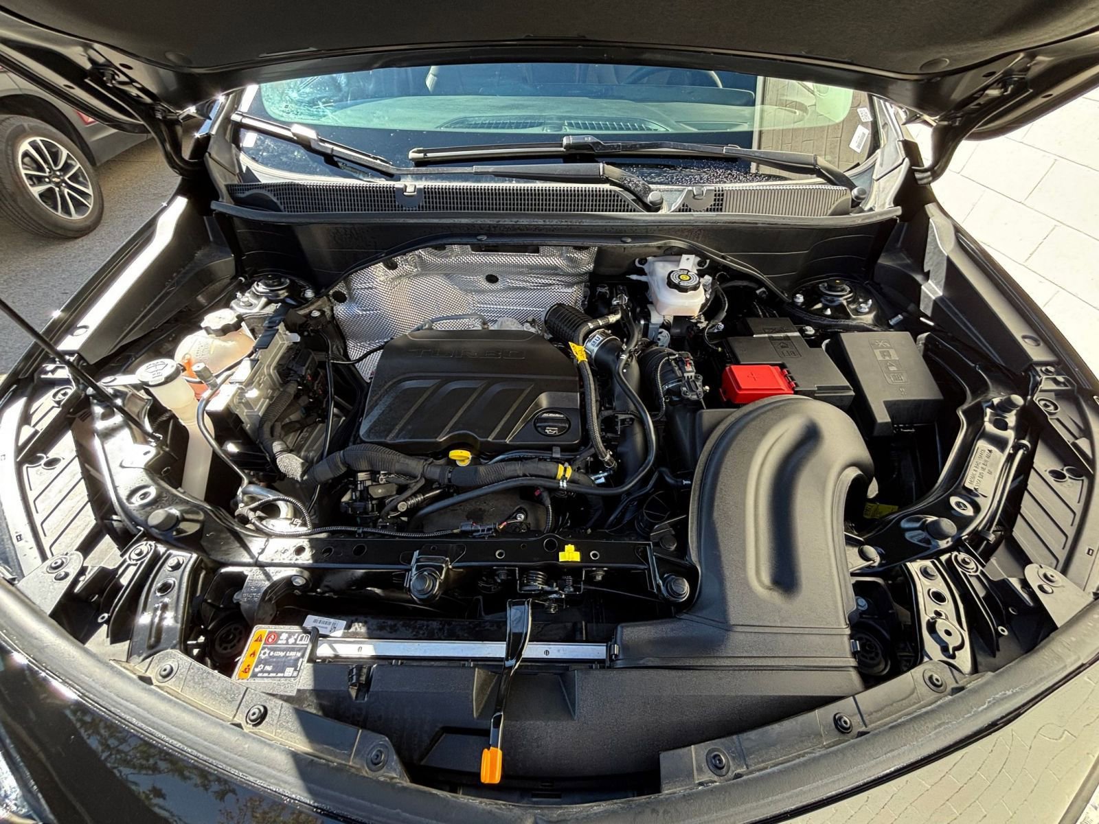 Thumbnail: 2025 Buick Encore GX - 32