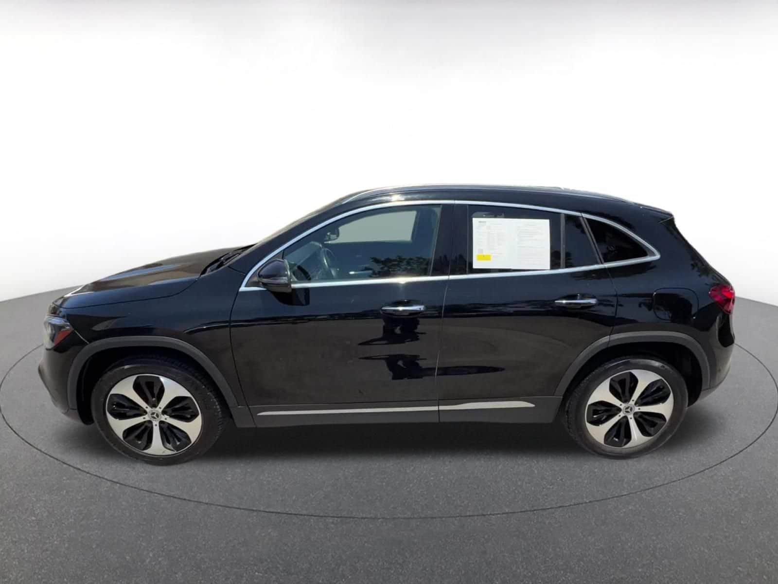Thumbnail: 2025 Mercedes-Benz GLA - 8