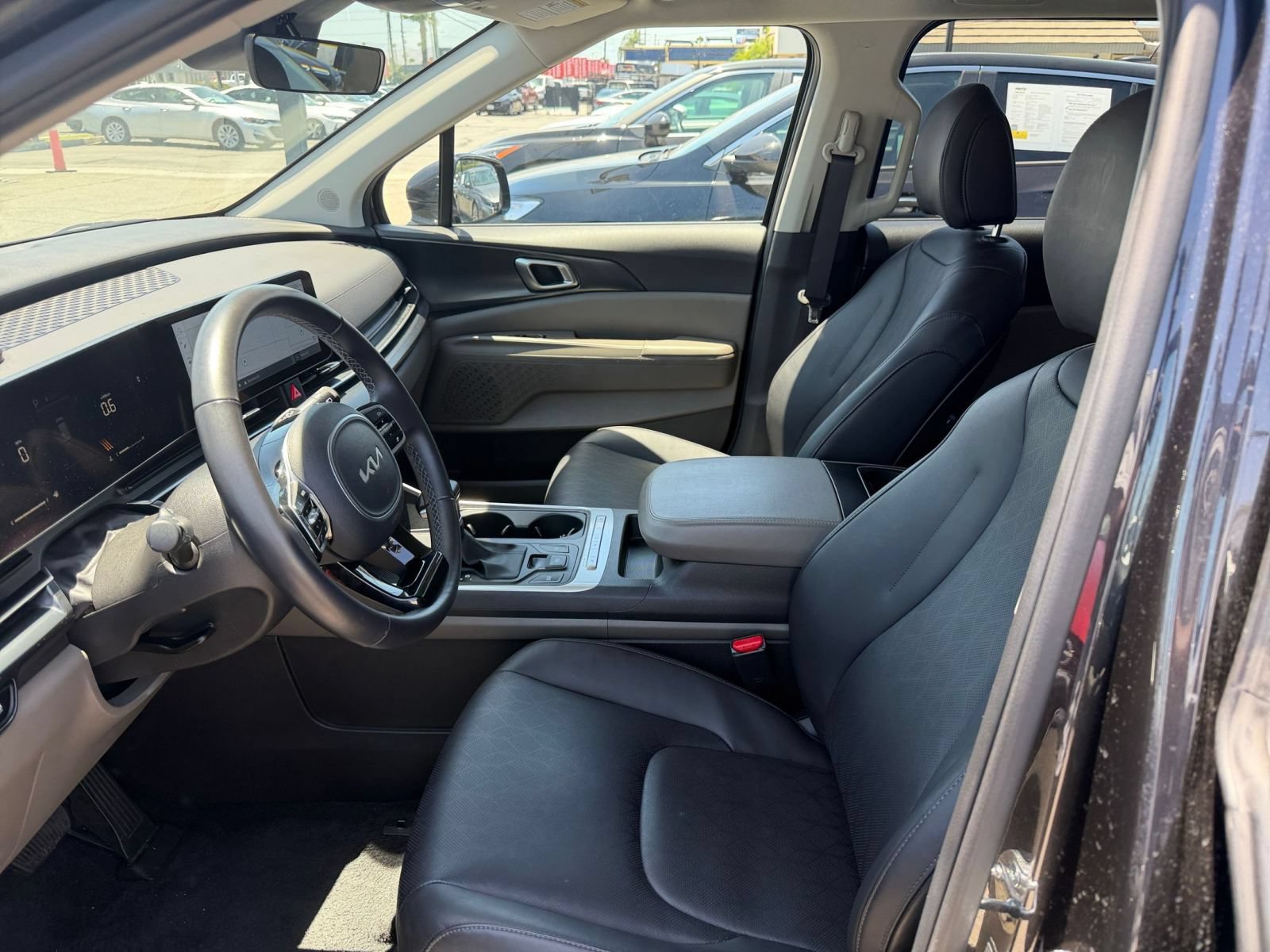 Thumbnail: 2026 Kia Carnival - 29