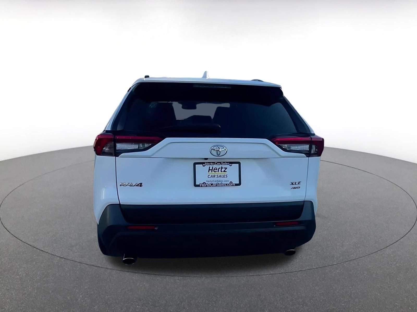 Thumbnail: 2025 Toyota RAV4 - 12