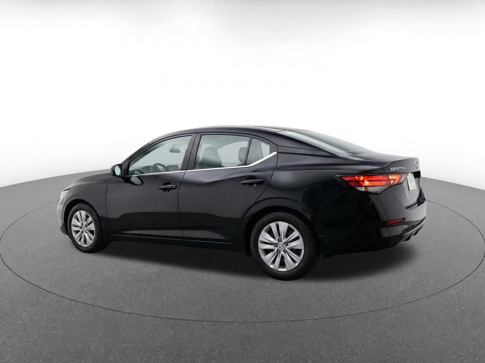 Thumbnail: 2025 Nissan Sentra - 7