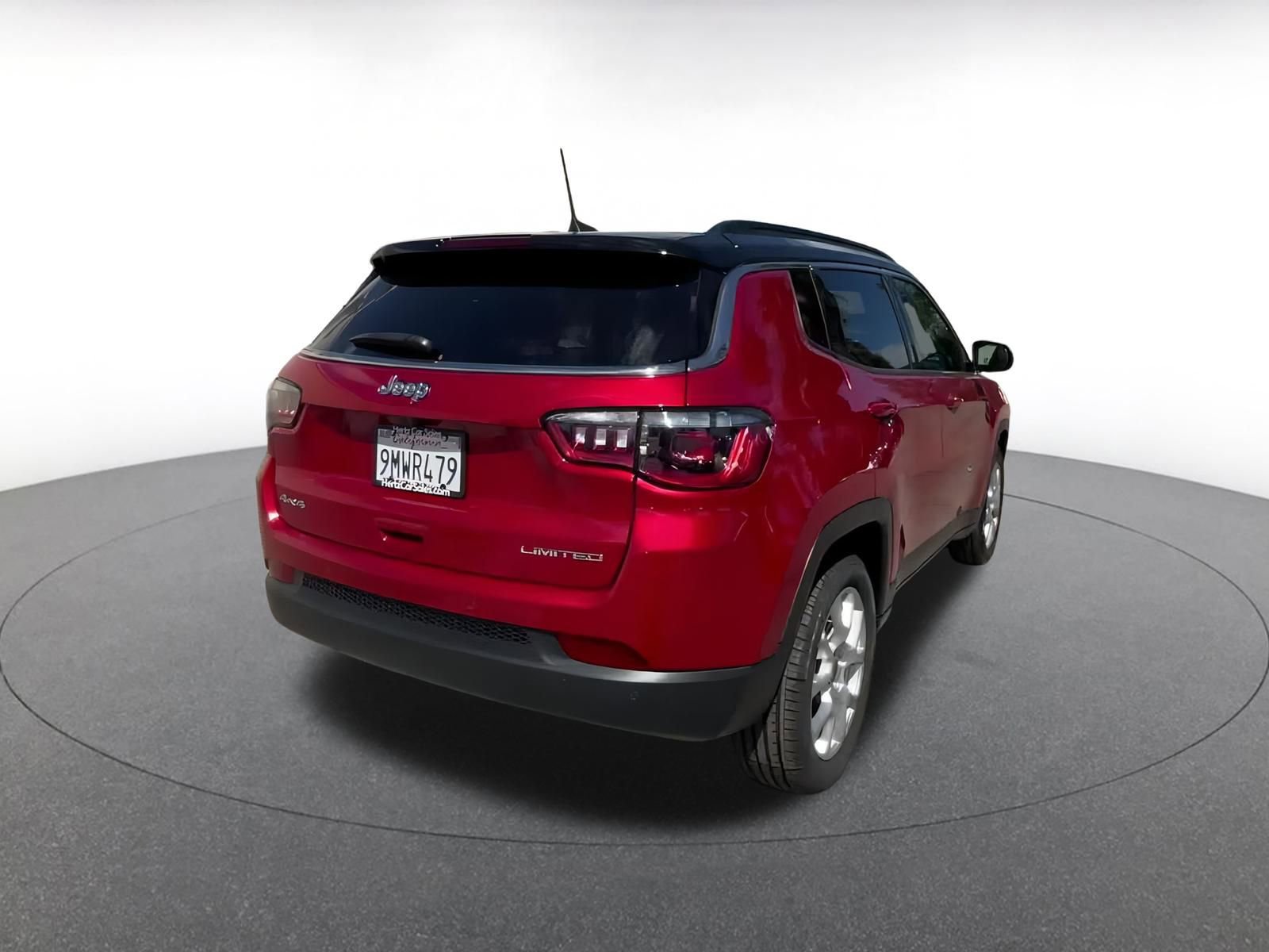 Thumbnail: 2025 Jeep Compass - 14