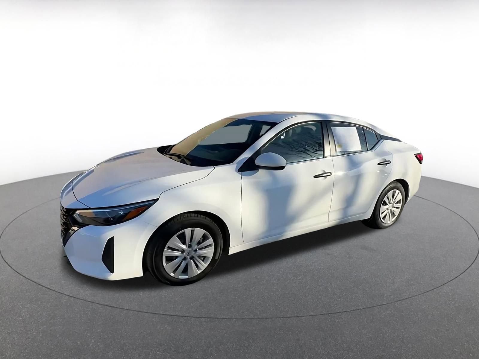 Thumbnail: 2025 Nissan Sentra - 8