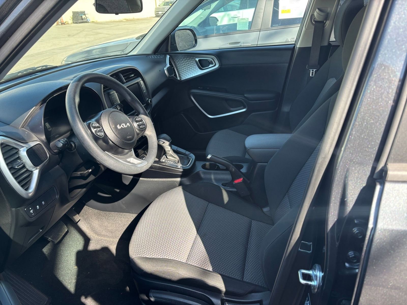 Thumbnail: 2025 Kia Soul - 28