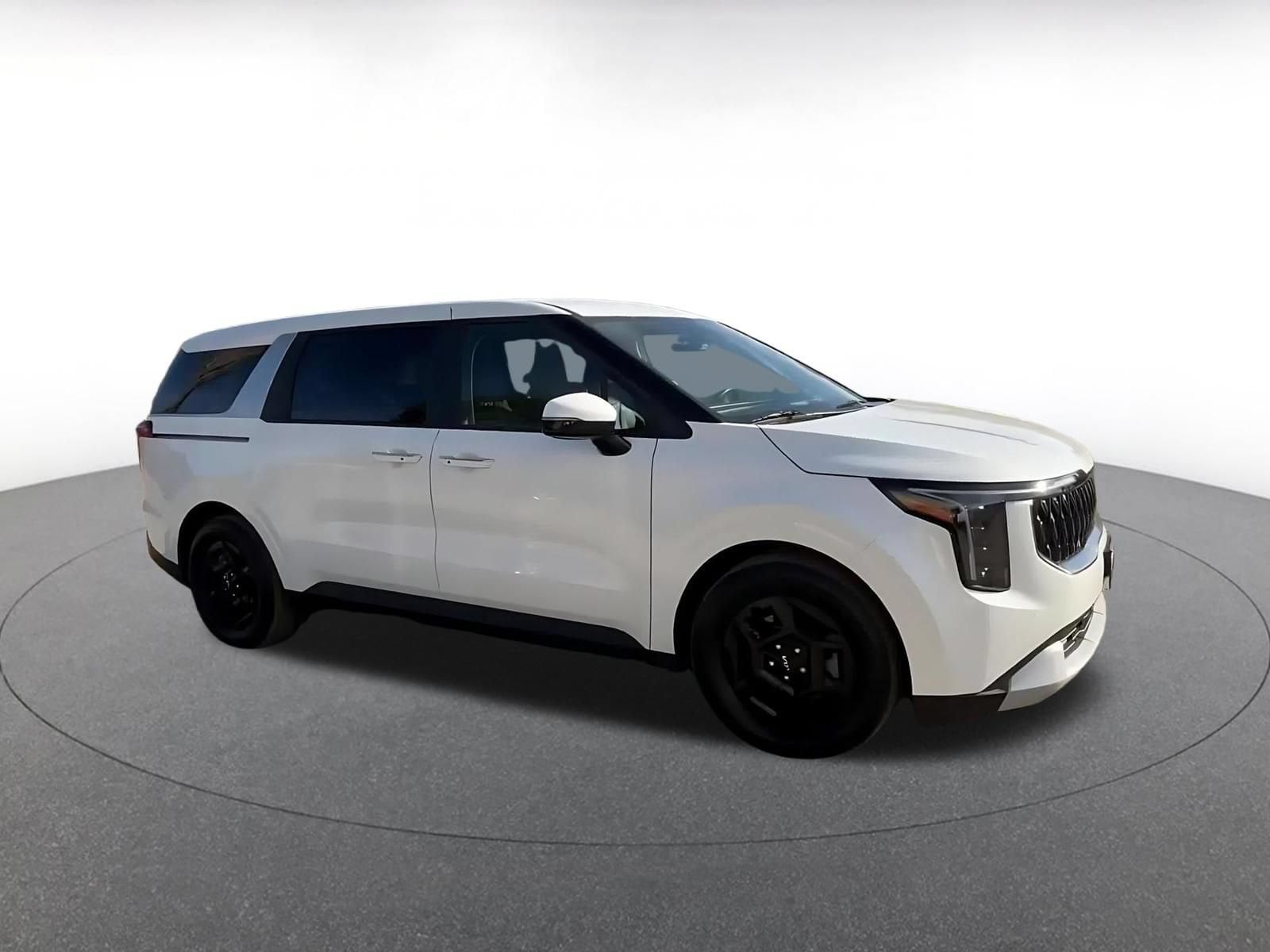 Thumbnail: 2026 Kia Carnival - 2