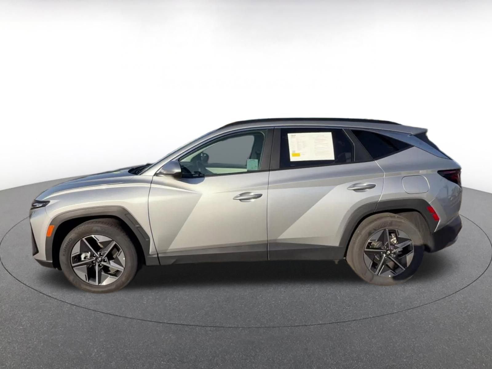 Thumbnail: 2025 Hyundai Tucson - 9
