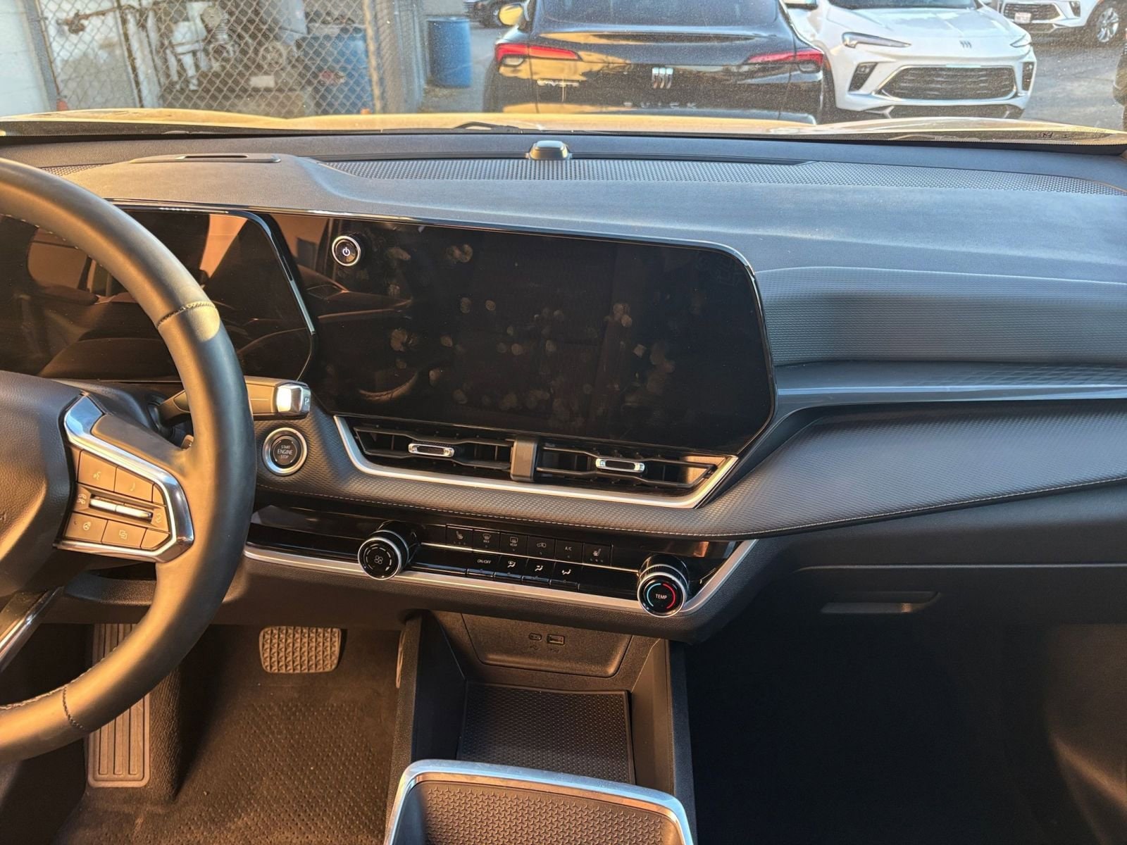 Thumbnail: 2025 Chevrolet Equinox - 18