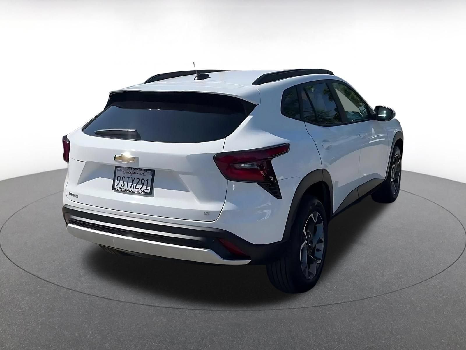 Thumbnail: 2025 Chevrolet Trax - 15