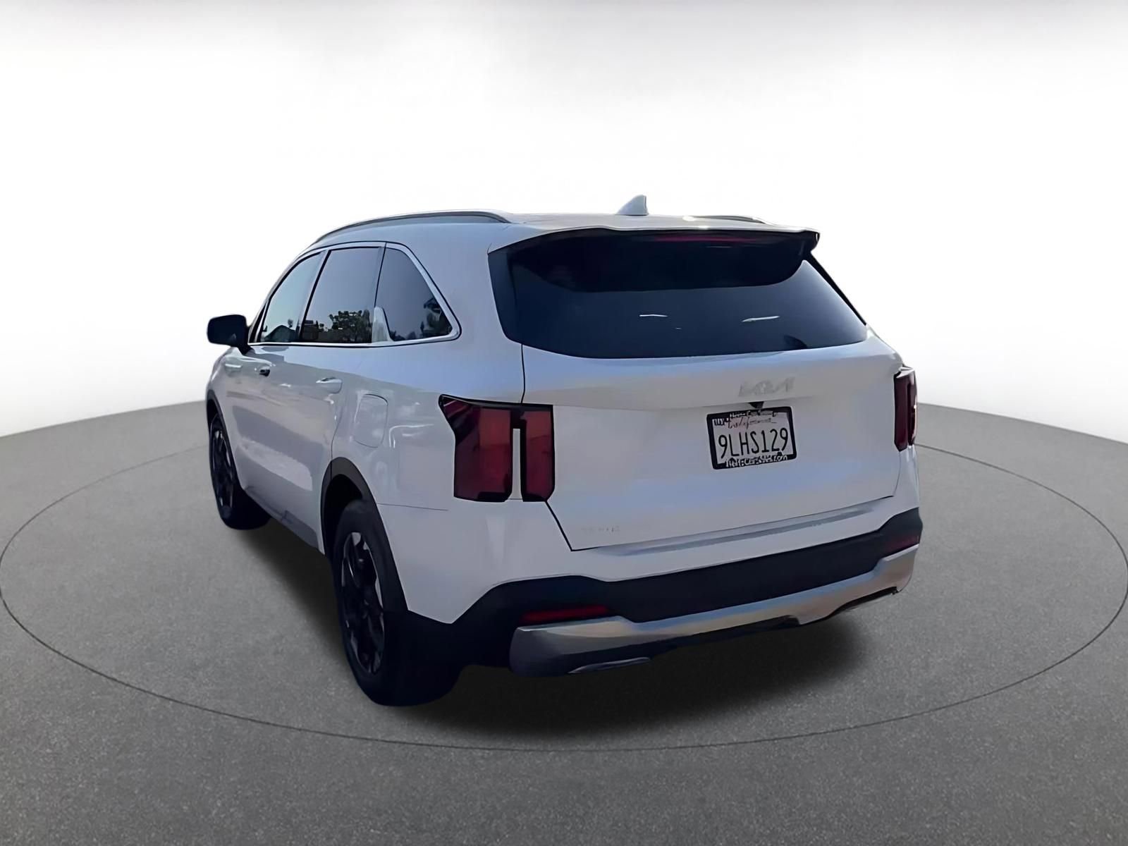 Thumbnail: 2024 Kia Sorento - 11