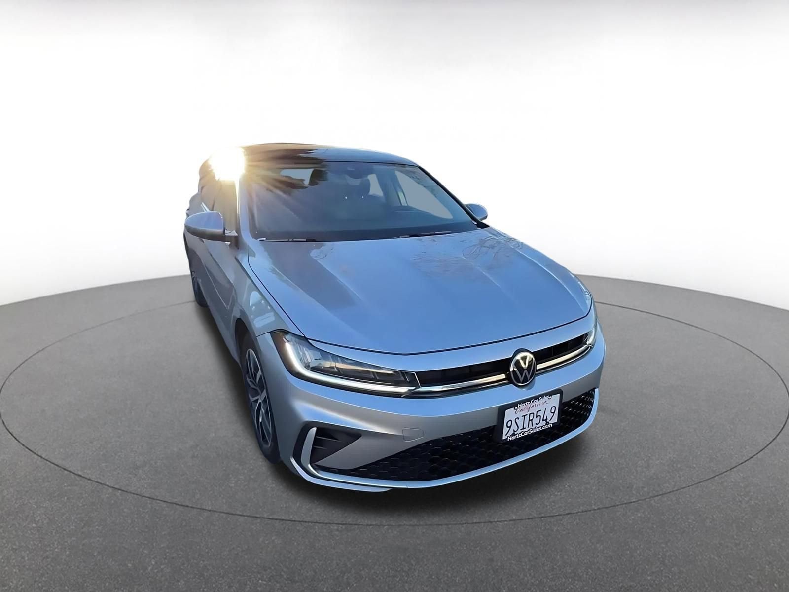 Thumbnail: 2025 Volkswagen Jetta - 3