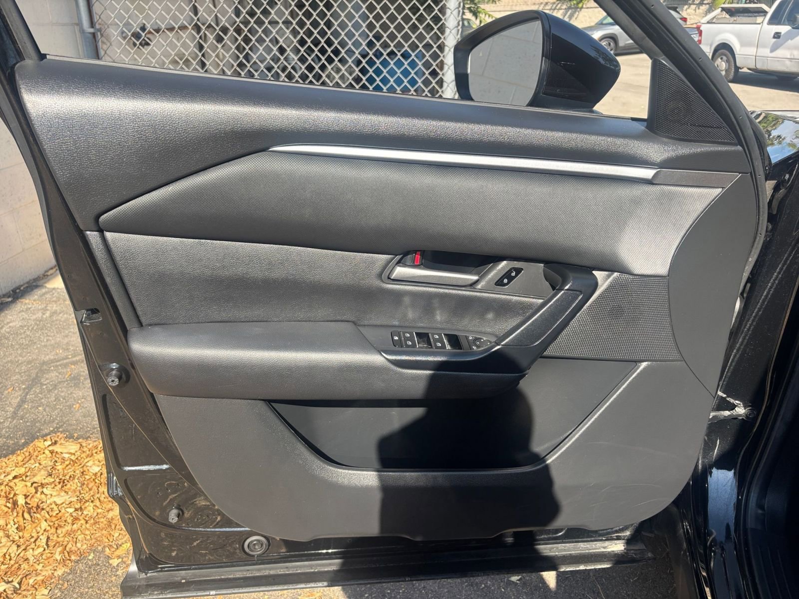 Thumbnail: 2025 Mazda CX-50 - 20