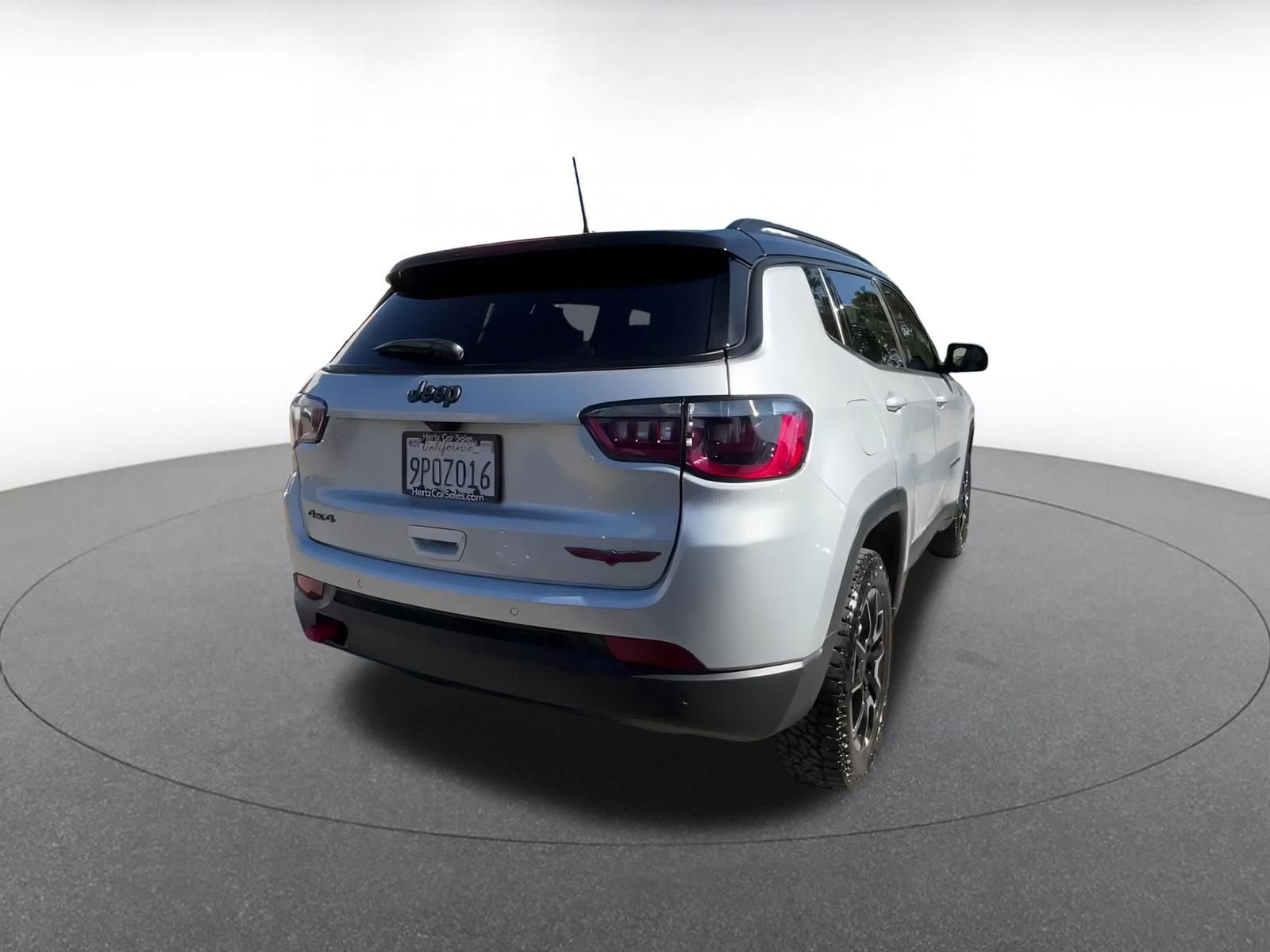 Thumbnail: 2025 Jeep Compass - 14