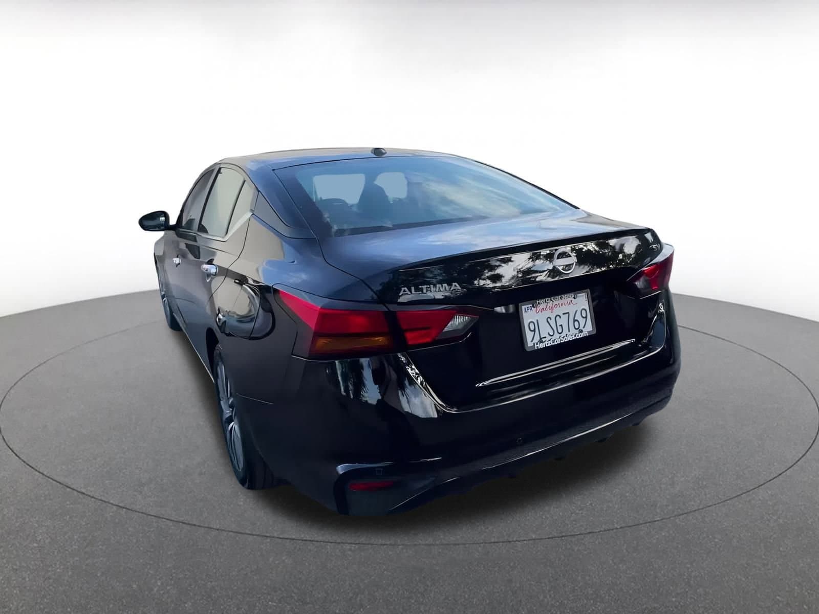 Thumbnail: 2024 Nissan Altima - 12