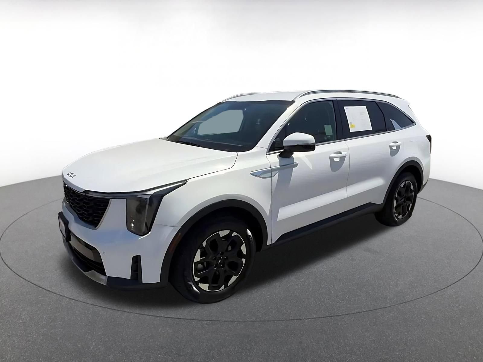 Thumbnail: 2024 Kia Sorento - 8
