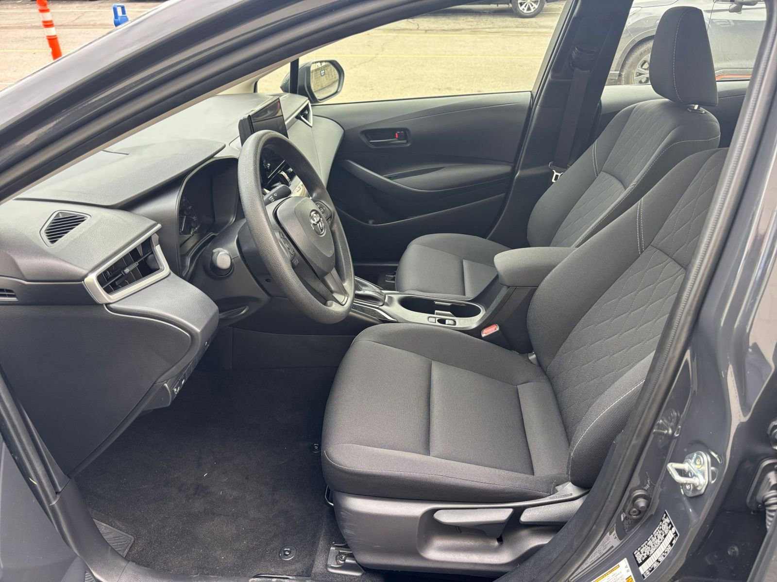 Thumbnail: 2025 Toyota Corolla - 27