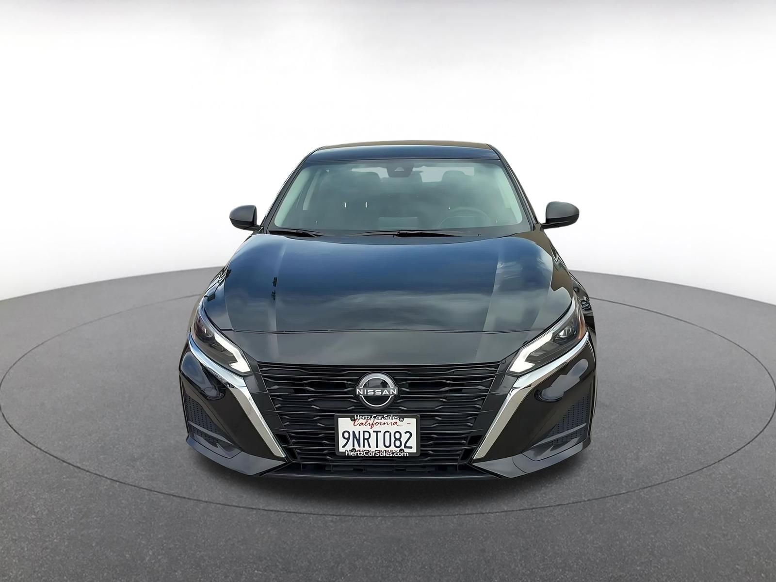 Thumbnail: 2025 Nissan Altima - 4