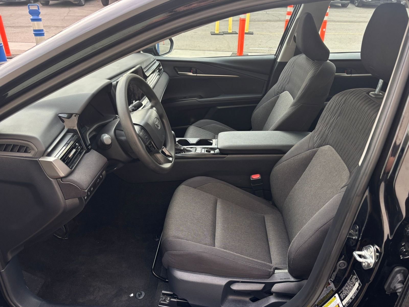 Thumbnail: 2025 Toyota Camry - 27