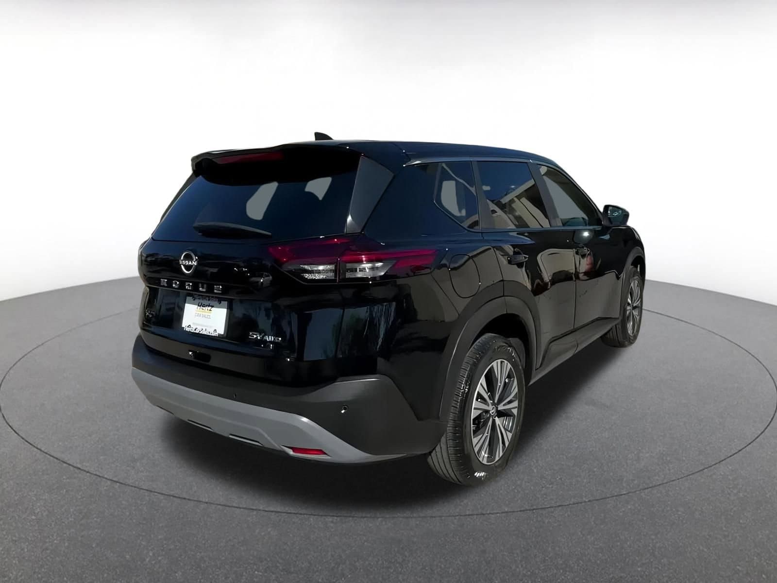 2023 Nissan Rogue SV 17