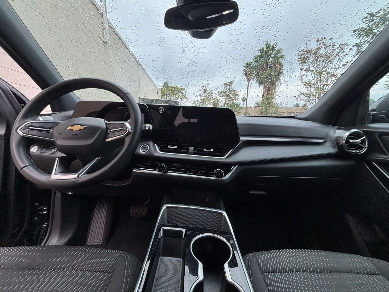 Thumbnail: 2025 Chevrolet Equinox - 33