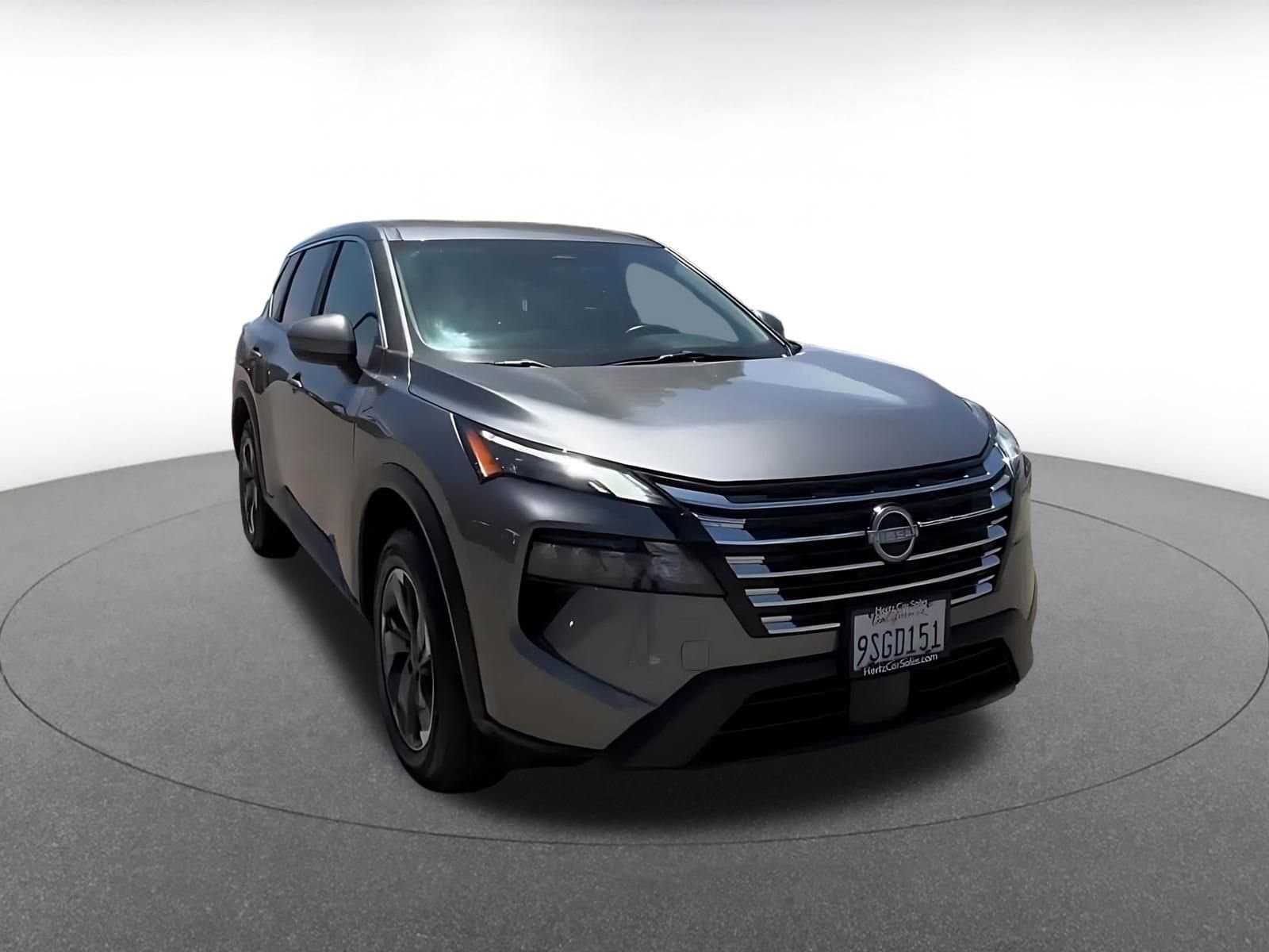 Thumbnail: 2025 Nissan Rogue - 3