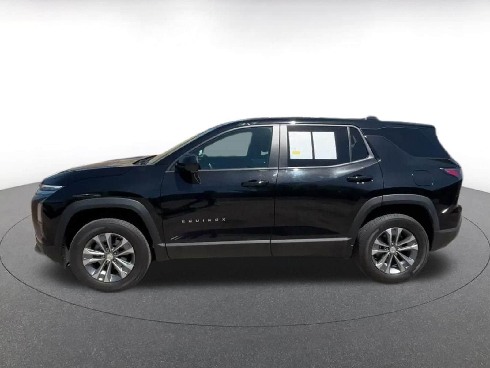 Thumbnail: 2025 Chevrolet Equinox - 8