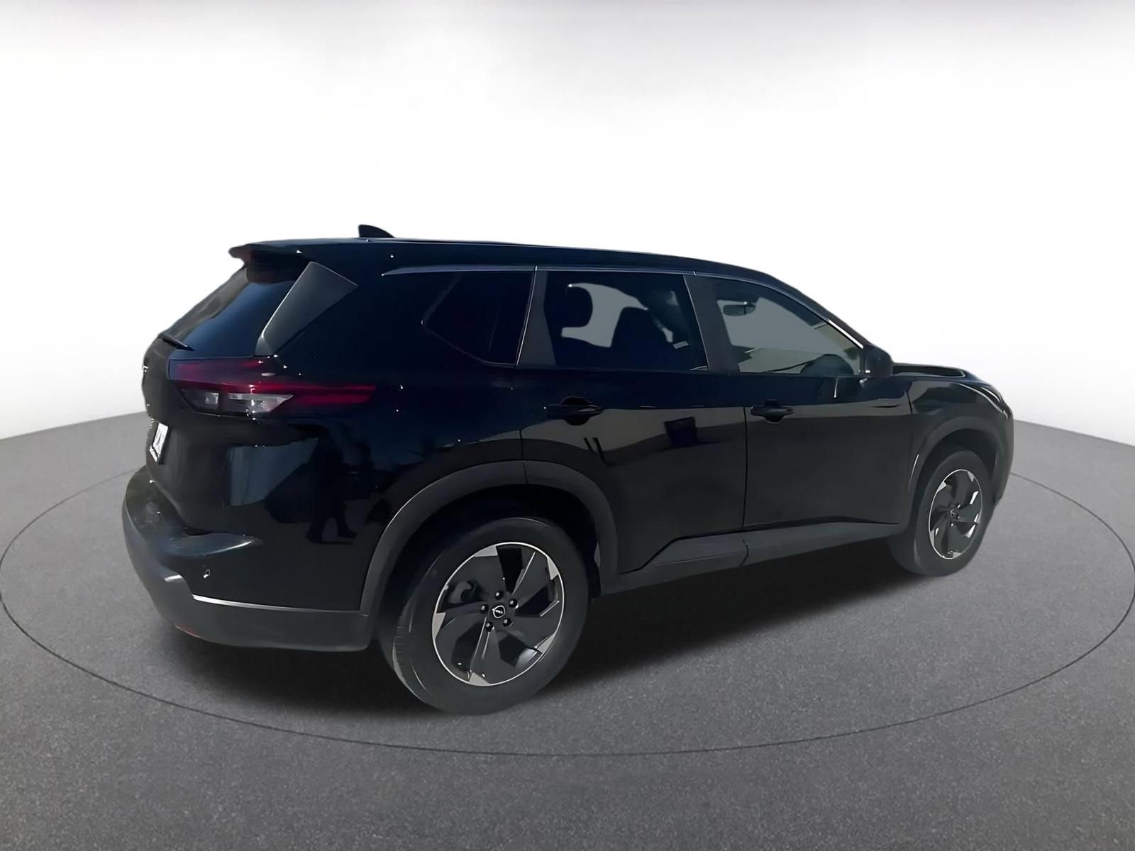 Thumbnail: 2025 Nissan Rogue - 15