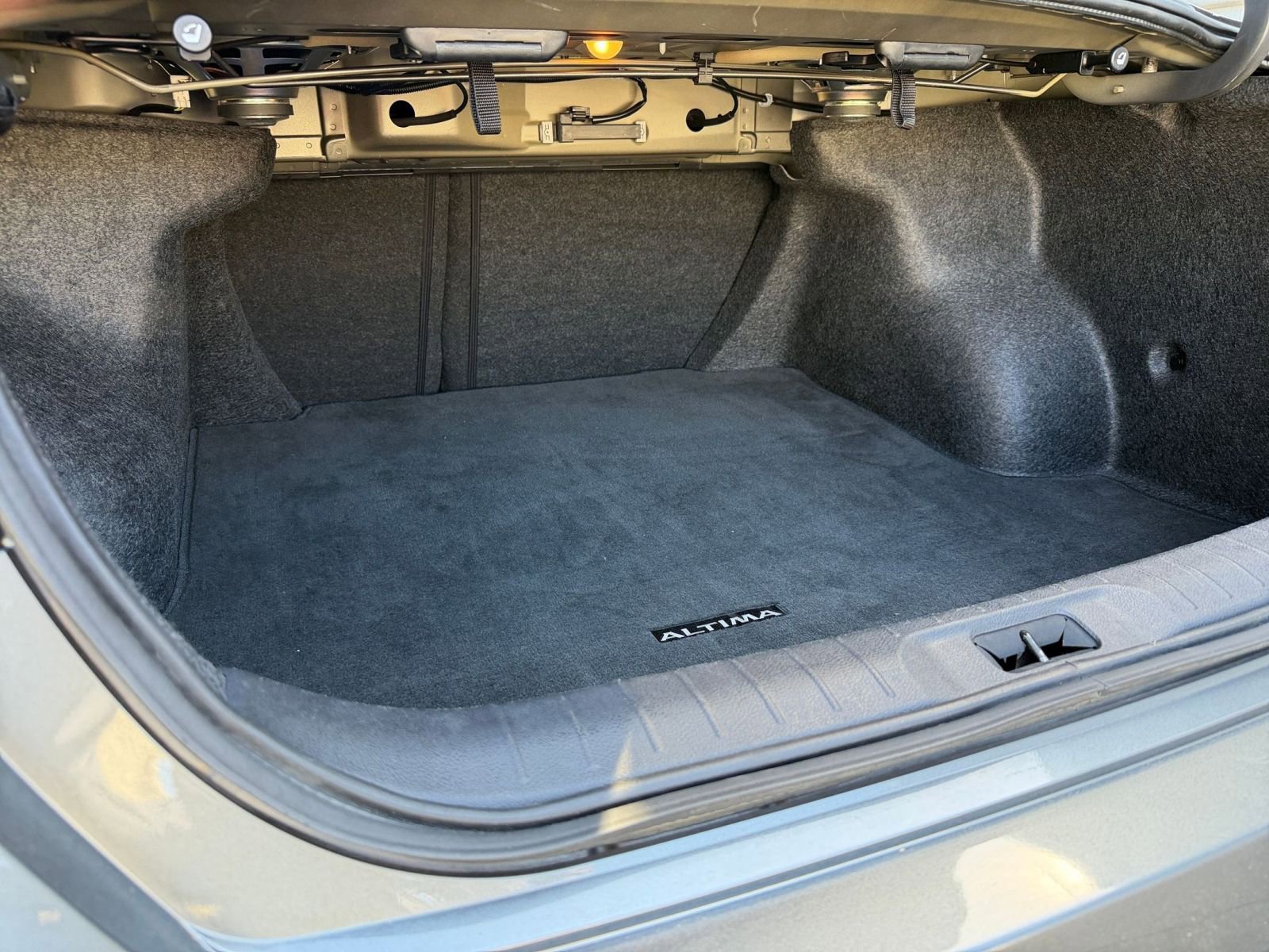 Thumbnail: 2025 Nissan Altima - 31