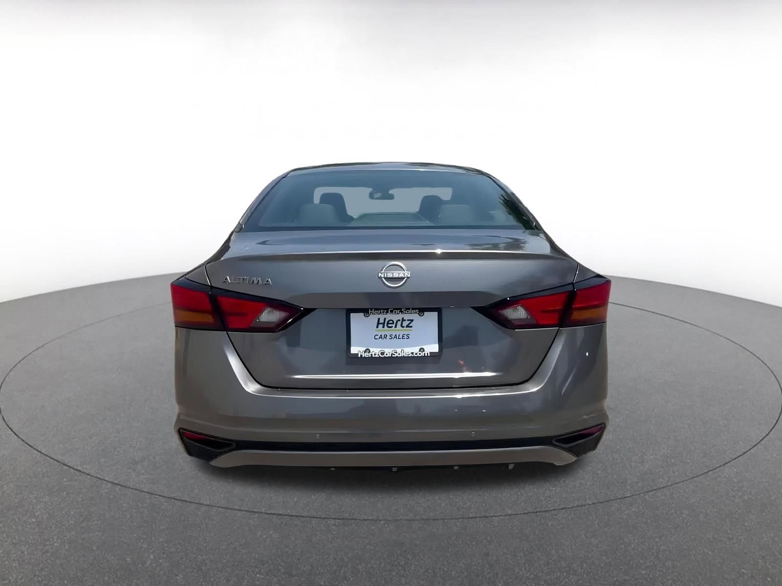 Thumbnail: 2023 Nissan Altima - 12