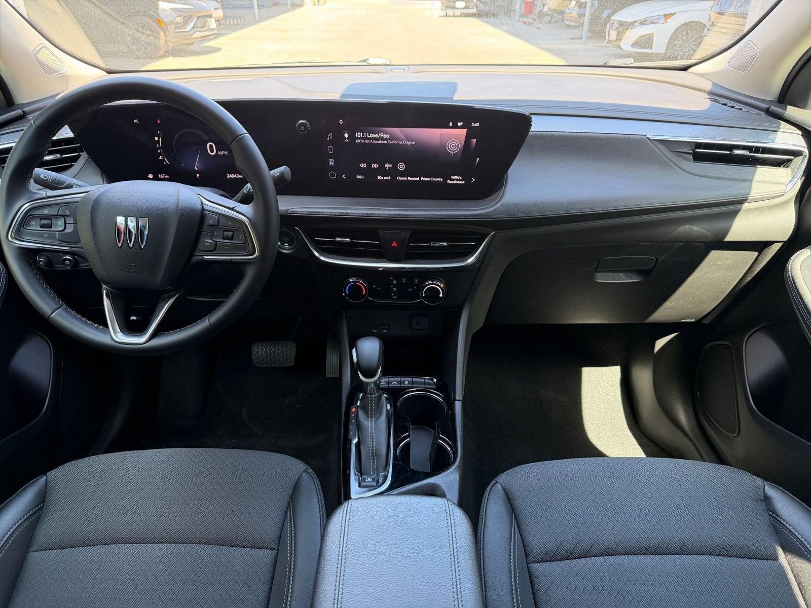 Thumbnail: 2025 Buick Encore GX - 32