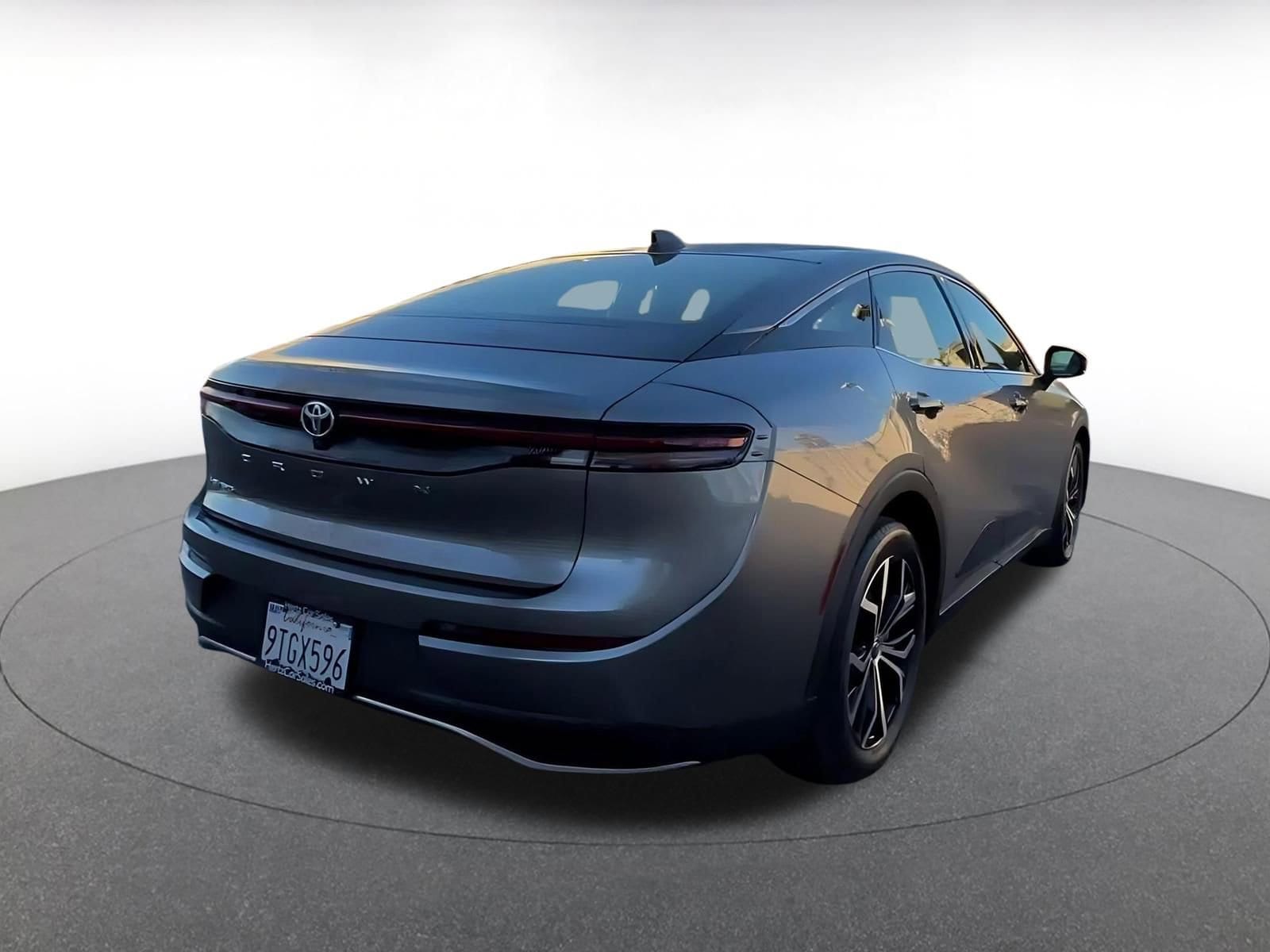 Thumbnail: 2025 Toyota Crown - 14