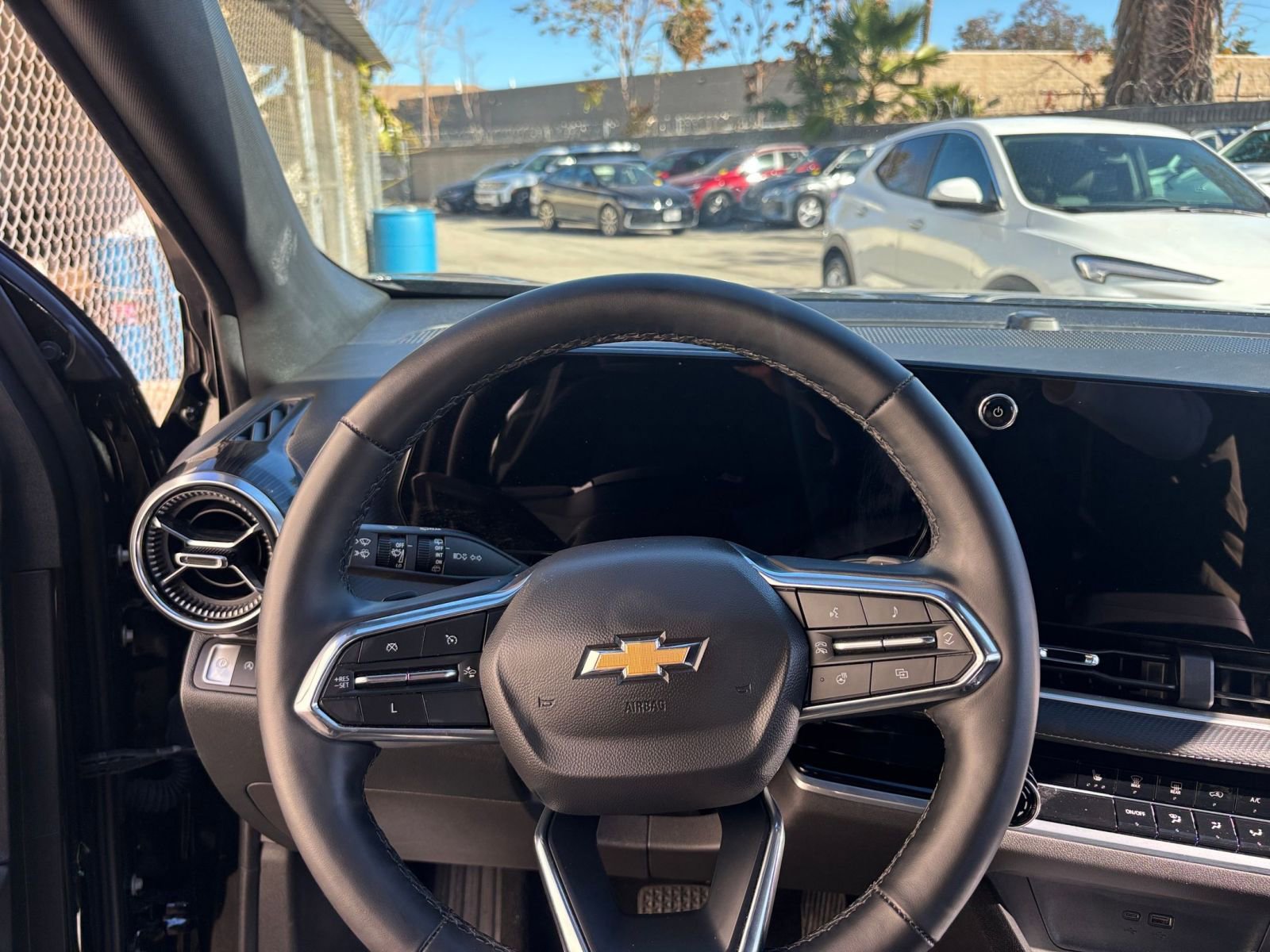 Thumbnail: 2025 Chevrolet Equinox - 34