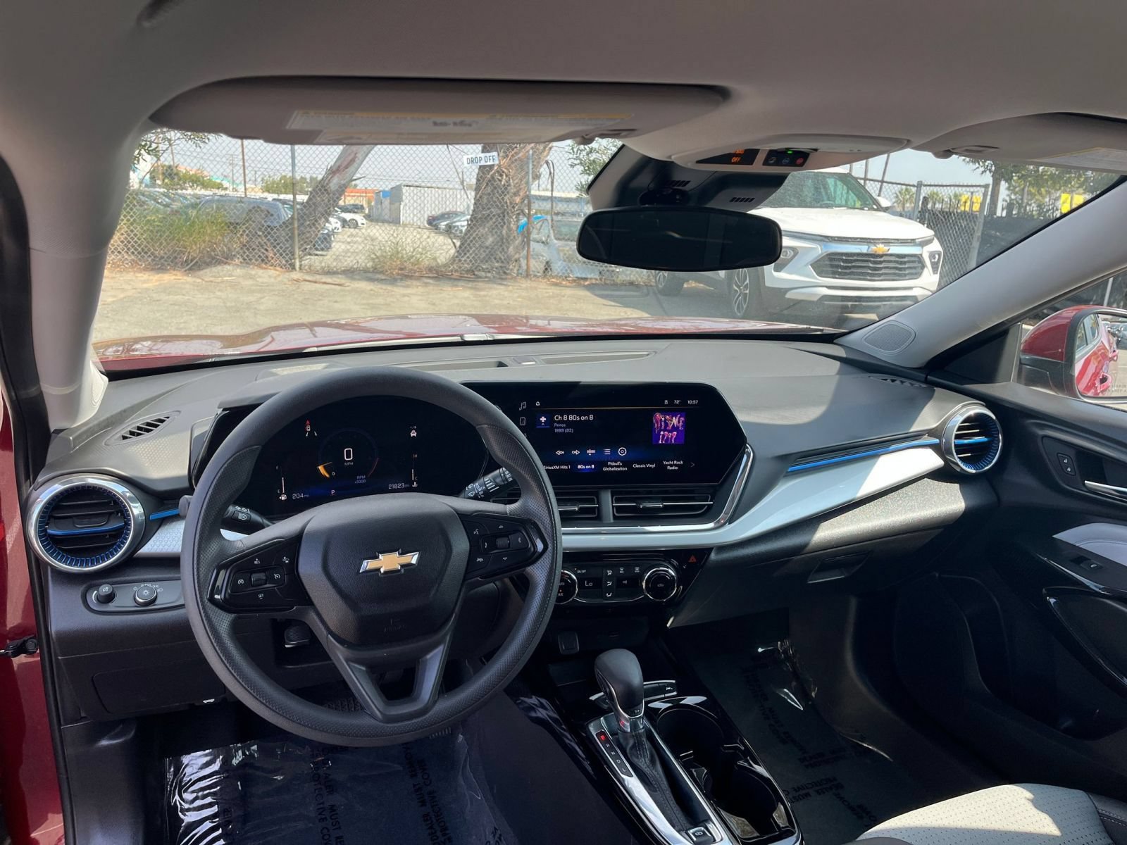 Thumbnail: 2025 Chevrolet Trax - 34