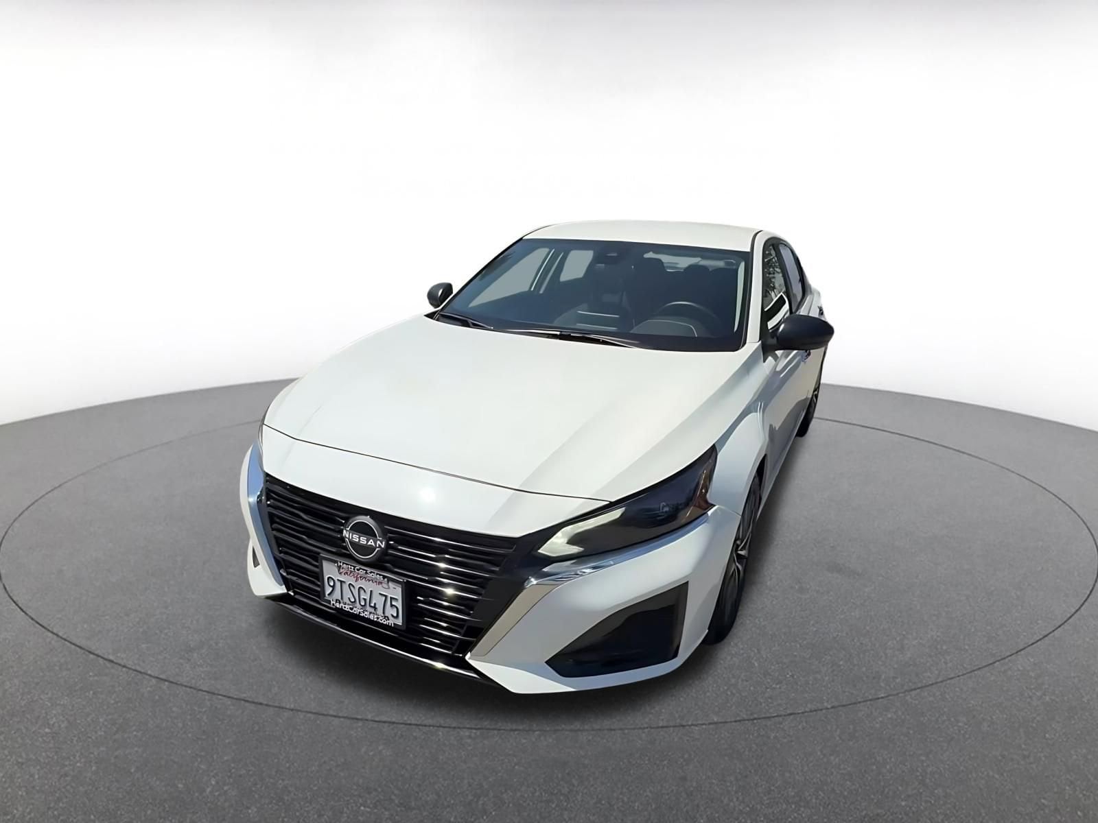 Thumbnail: 2025 Nissan Altima - 7