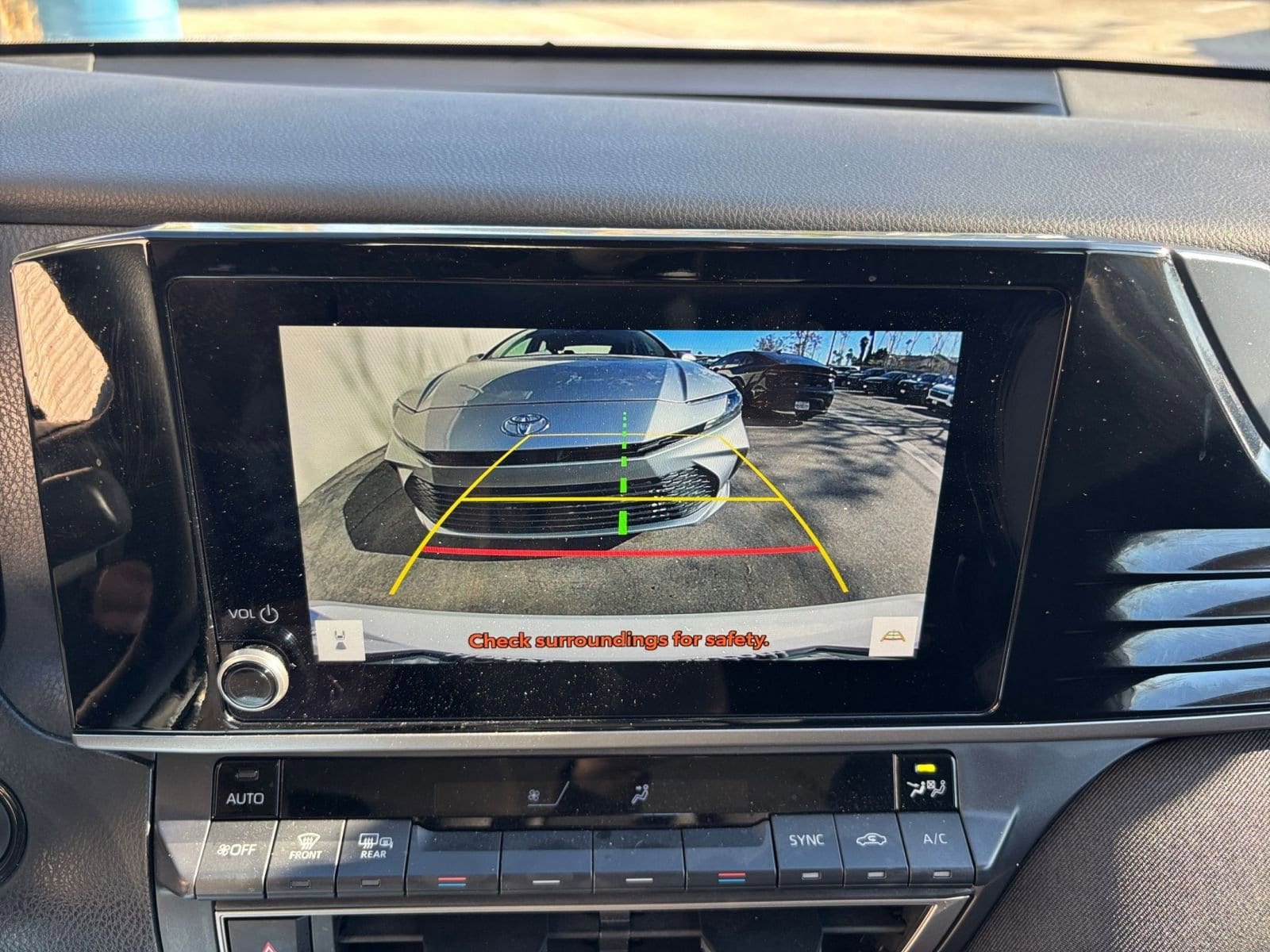 Thumbnail: 2025 Toyota Camry - 17