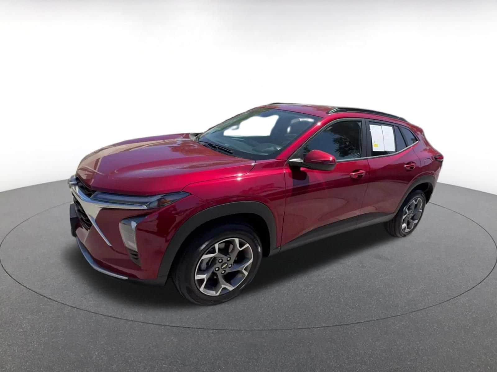 Thumbnail: 2025 Chevrolet Trax - 8