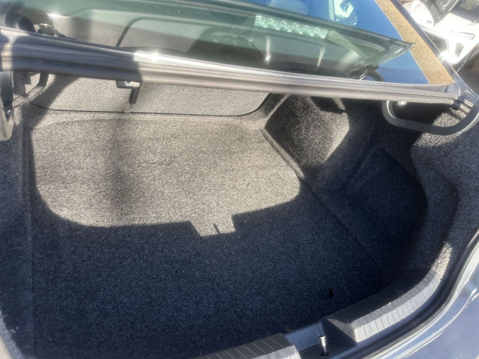 Thumbnail: 2025 Volkswagen Jetta - 33