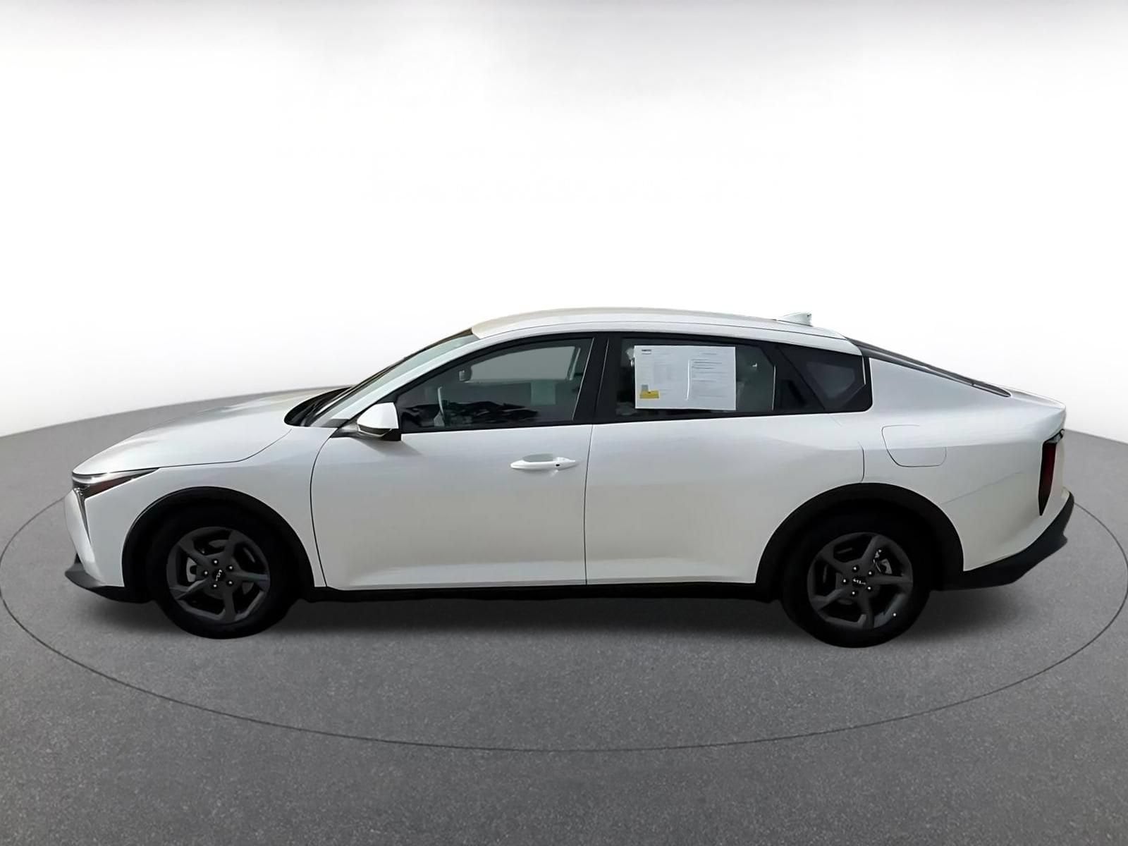 Thumbnail: 2025 Kia K4 - 8