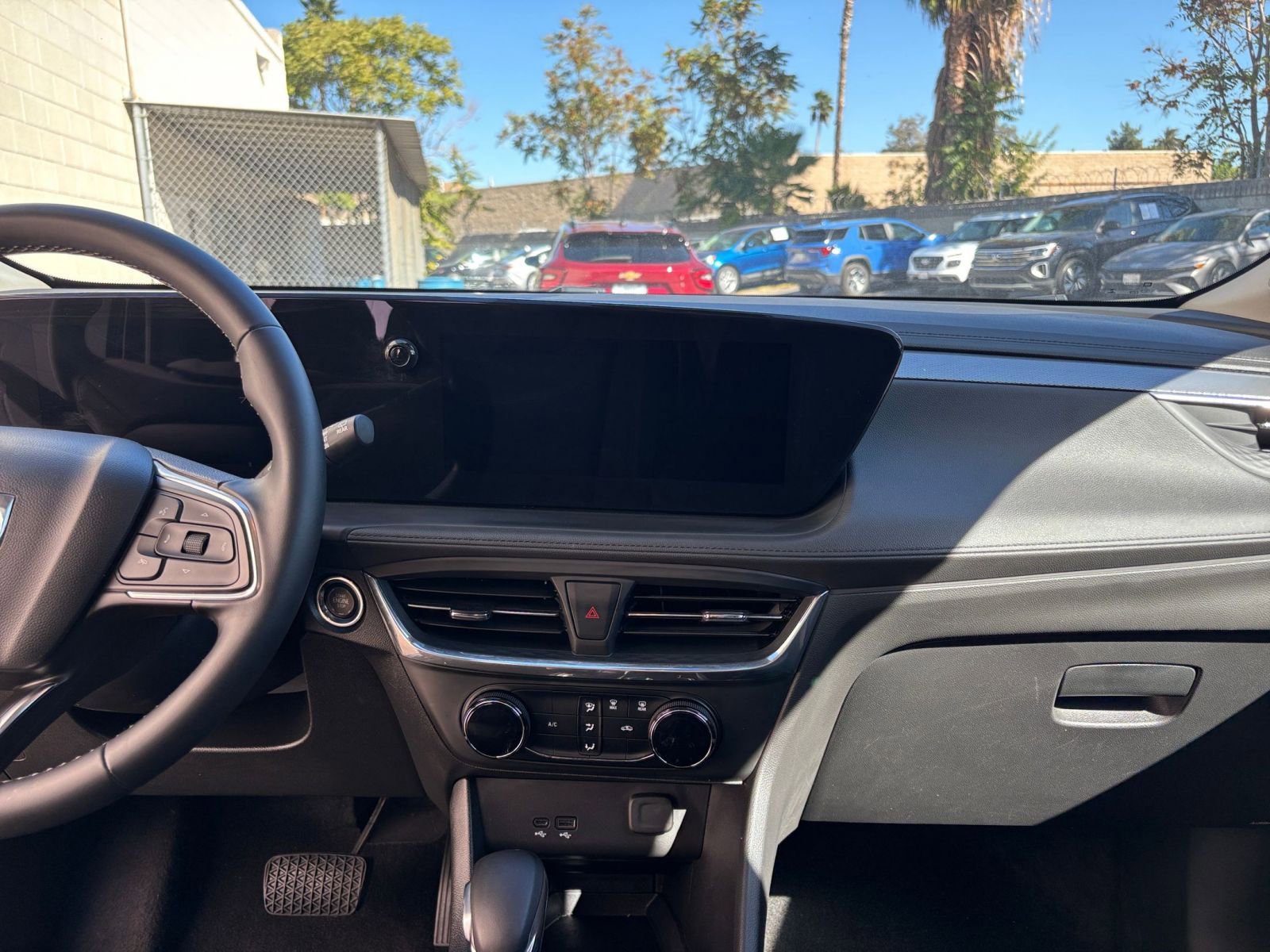 Thumbnail: 2025 Buick Encore GX - 18